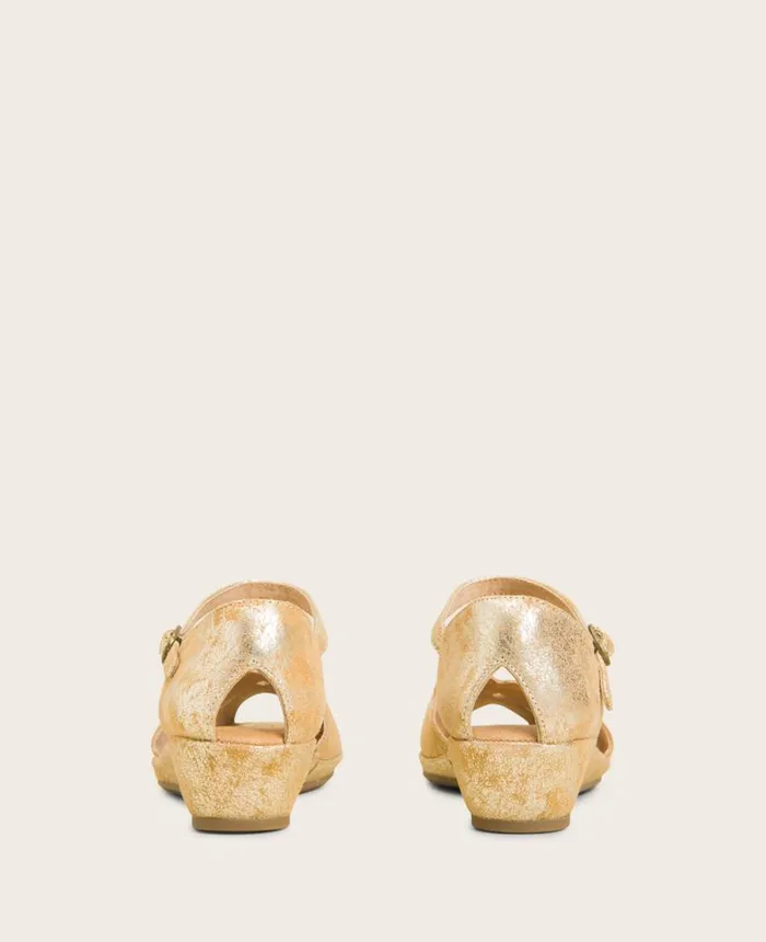Sandals and Wedges Women Kenneth Cole GENTLE SOULS 8211 Lily Moon Ankle Strap Sandal Gold Sandals and Wedges Women Kenneth Cole GENTLE SOULS 8211 Lily Moon Ankle Strap Sandal Gold