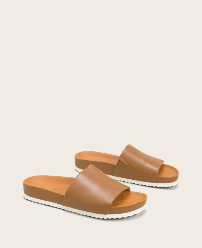 Sandals Men Kenneth Cole GENTLE SOULS Montauk One Band Sandal Luggage Sandals Men Kenneth Cole GENTLE SOULS Montauk One Band Sandal Luggage