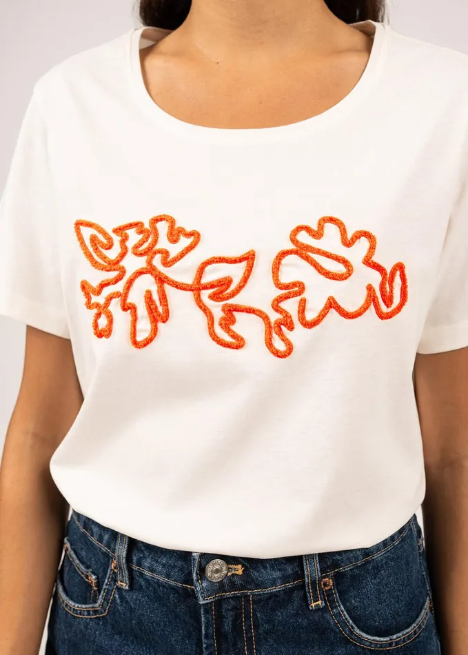 Sandy Tee With Embossed Flower Embroidery 100 Cotton Ivoryneonorange Women Saint James TShirts and Tops