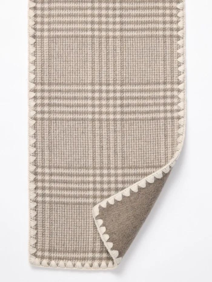 Scarves Women JMcLaughlin Valais Scarf In Glen Plaid Off Whitegray Scarves Women JMcLaughlin Valais Scarf In Glen Plaid Off Whitegray