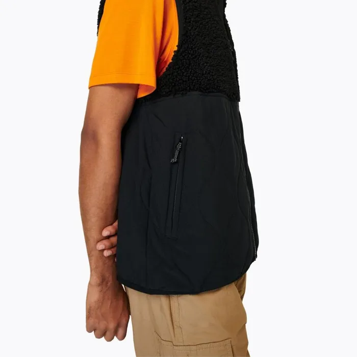 Sherpa Mixup Vest Black Men Merrell Tops