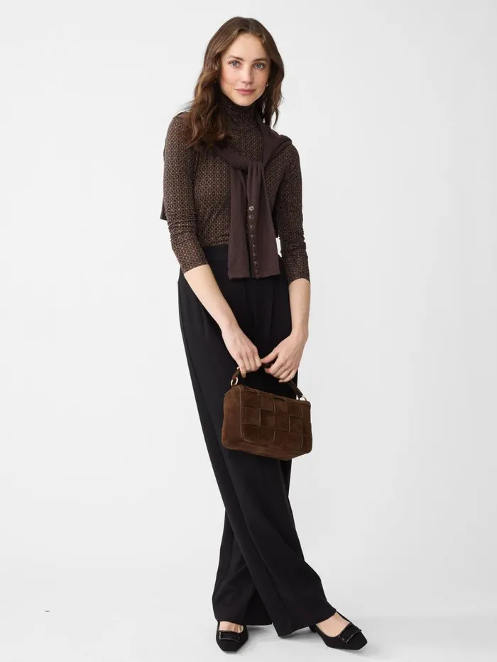 Shirts and Tops Women JMcLaughlin Nadia Turtleneck In Cypruss Point Geo Blackbrown Shirts and Tops Women JMcLaughlin Nadia Turtleneck In Cypruss Point Geo Blackbrown