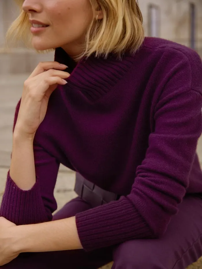 Sweaters Women JMcLaughlin Dina Cashmere Turtleneck Merlot