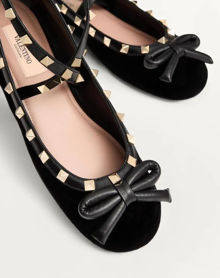 Valentino Ballerinas Woman Rockstud Velvet Ballerina For Woman In Black Black Valentino Ballerinas Woman Rockstud Velvet Ballerina For Woman In Black Black
