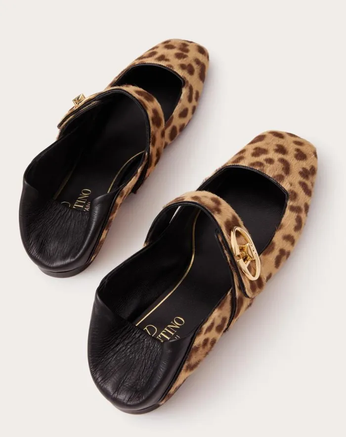 Valentino Ballerinas Woman Vlogo Locker Maryjane Ballerina In Ponyeffect Calfskin For Woman In Beigebrownblack Beigebrownblack Valentino Ballerinas Woman Vlogo Locker Maryjane Ballerina In Ponyeffect Calfskin For Woman In Beigebrownblack Beigebrownblack