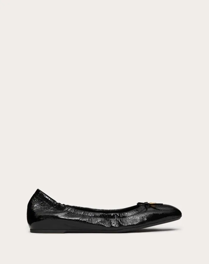 Valentino Ballerinas Woman Vlogo Signature Patent Leather Ballerina For Woman In Rose Cannelle Rose Cannelle Valentino Ballerinas Woman Vlogo Signature Patent Leather Ballerina For Woman In Rose Cannelle Rose Cannelle