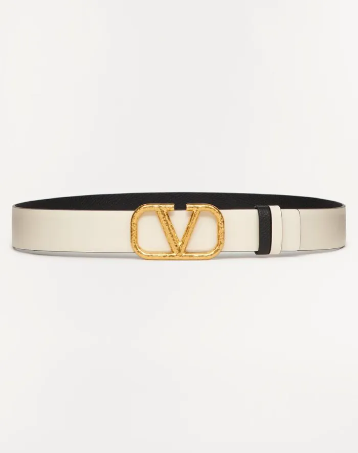 Valentino Belts Woman Reversible Vlogo Signature Belt In Grainy Calfskin 30mm For Woman In Light Ivoryblack Light Ivoryblack Valentino Belts Woman Reversible Vlogo Signature Belt In Grainy Calfskin 30mm For Woman In Light Ivoryblack Light Ivoryblack