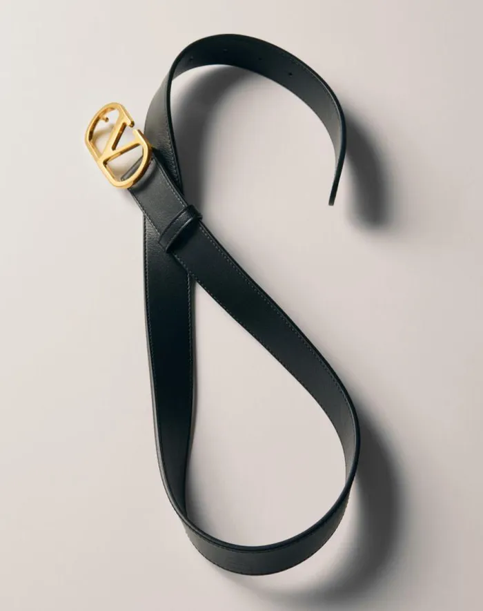 Valentino Belts Woman Vlogo Signature Belt In Shiny Calfskin 30 Mm For Woman In Deep Caramel Deep Caramel Valentino Belts Woman Vlogo Signature Belt In Shiny Calfskin 30 Mm For Woman In Deep Caramel Deep Caramel