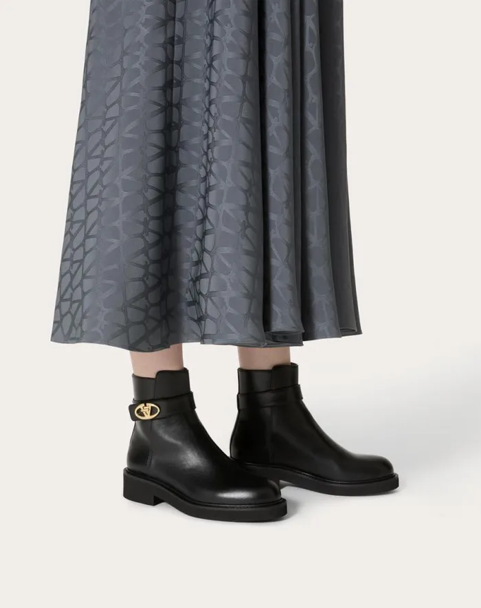 Valentino Boots Woman Vlogo Locker Calfskin Ankle Boot 40mm For Woman In Black Black
