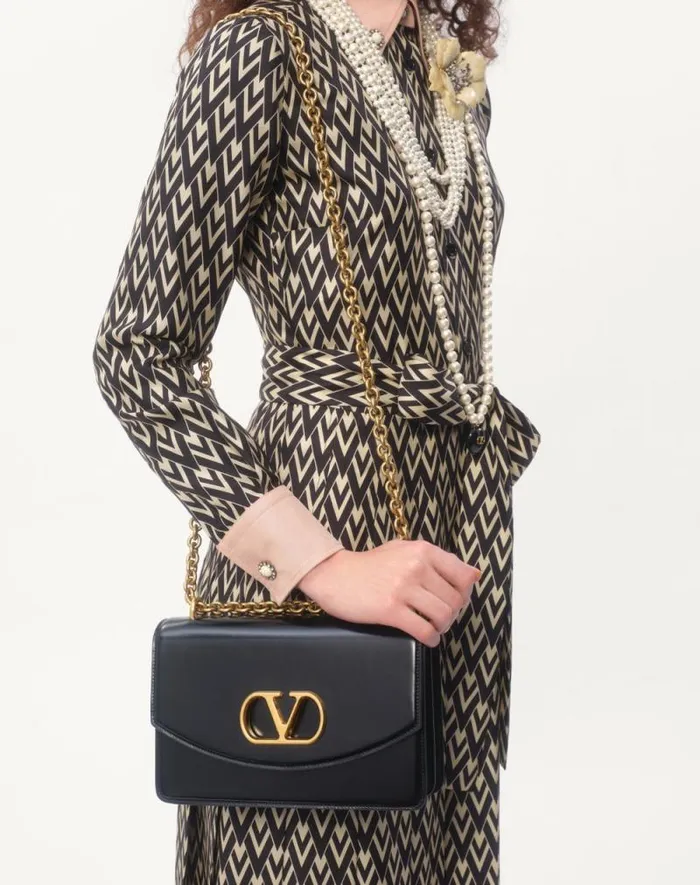 Valentino Dresses Woman Twill Toute La V Midi Dress For Woman In Blackivory Blackivory Valentino Dresses Woman Twill Toute La V Midi Dress For Woman In Blackivory Blackivory