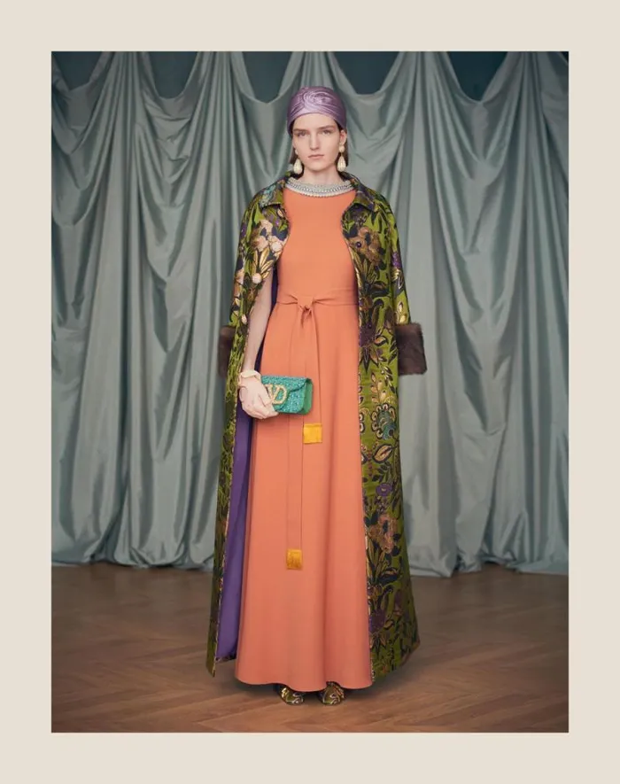 Valentino Hats And Gloves Woman Rigid Silk Turban For Woman In Bluegold Bluegold Valentino Hats And Gloves Woman Rigid Silk Turban For Woman In Bluegold Bluegold