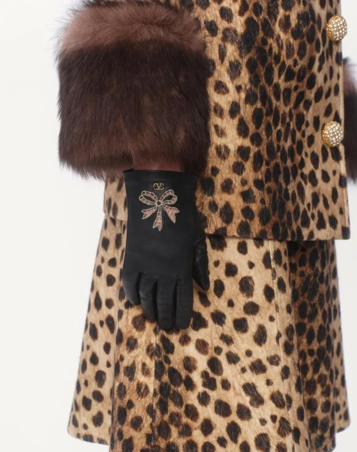 Valentino Hats And Gloves Woman Vlogo Signature Nappa Gloves For Woman In Multicolor Multicolor Valentino Hats And Gloves Woman Vlogo Signature Nappa Gloves For Woman In Multicolor Multicolor