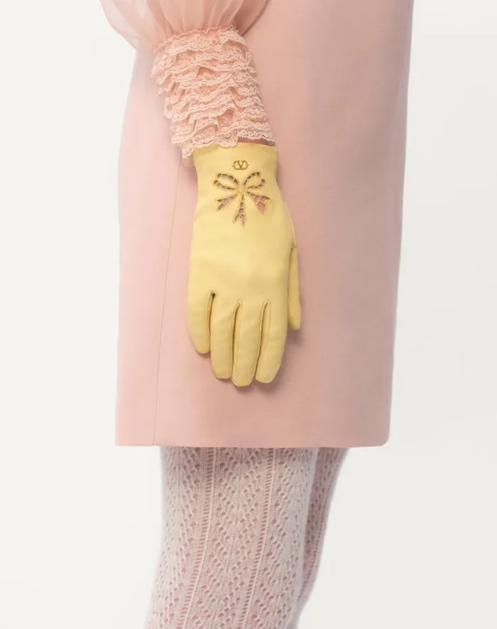 Valentino Hats And Gloves Woman Vlogo Signature Nappa Gloves For Woman In Multicolor Multicolor Valentino Hats And Gloves Woman Vlogo Signature Nappa Gloves For Woman In Multicolor Multicolor