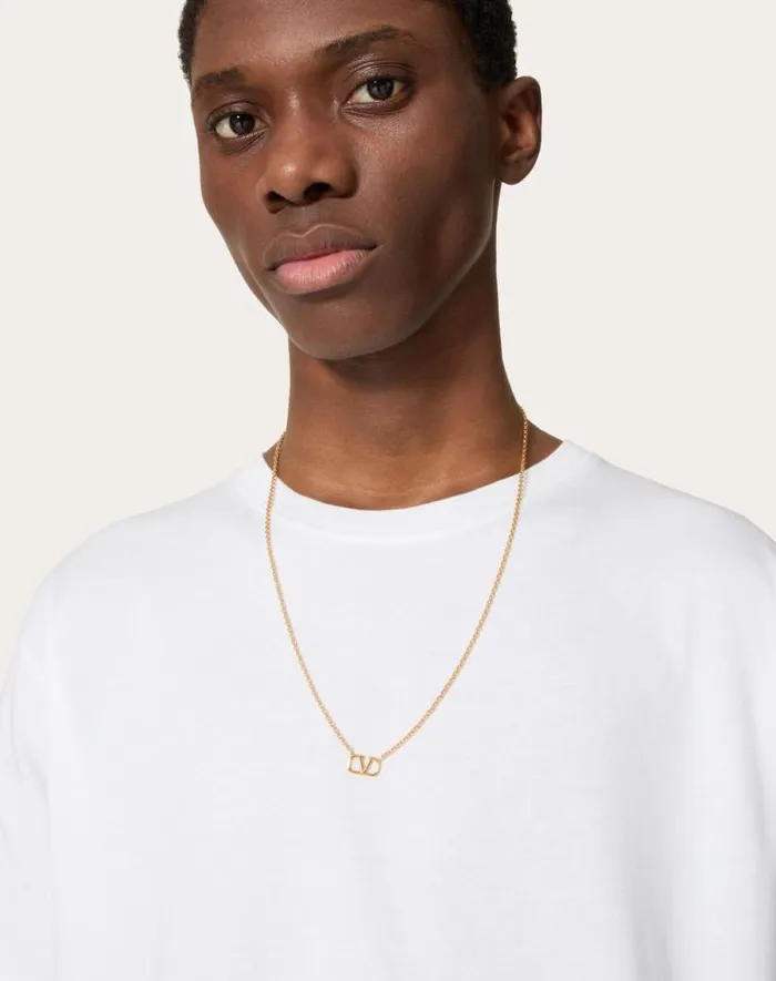 Valentino Jewelry Man Vlogo Signature Metal Necklace For Man In Gold Gold Valentino Jewelry Man Vlogo Signature Metal Necklace For Man In Gold Gold