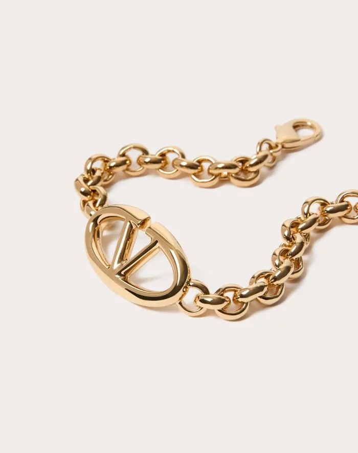 Valentino Jewelry Man Vlogo The Bold Edition Metal Bracelet For Man In Gold Gold Valentino Jewelry Man Vlogo The Bold Edition Metal Bracelet For Man In Gold Gold