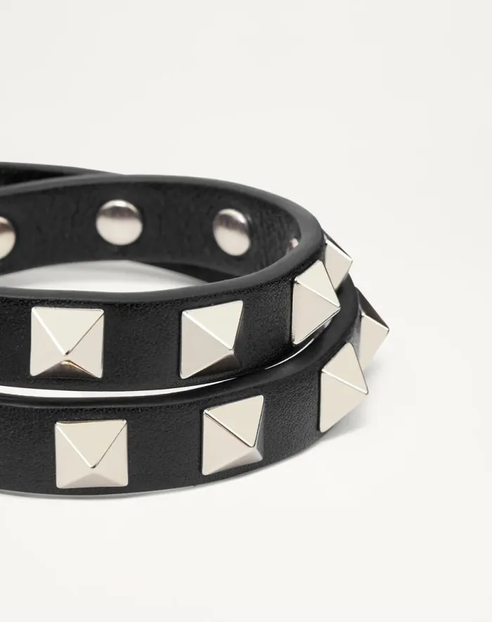 Valentino Jewelry Woman Rockstud Calfskin Doublestrap Bracelet For Woman In Poudre Poudre Valentino Jewelry Woman Rockstud Calfskin Doublestrap Bracelet For Woman In Poudre Poudre