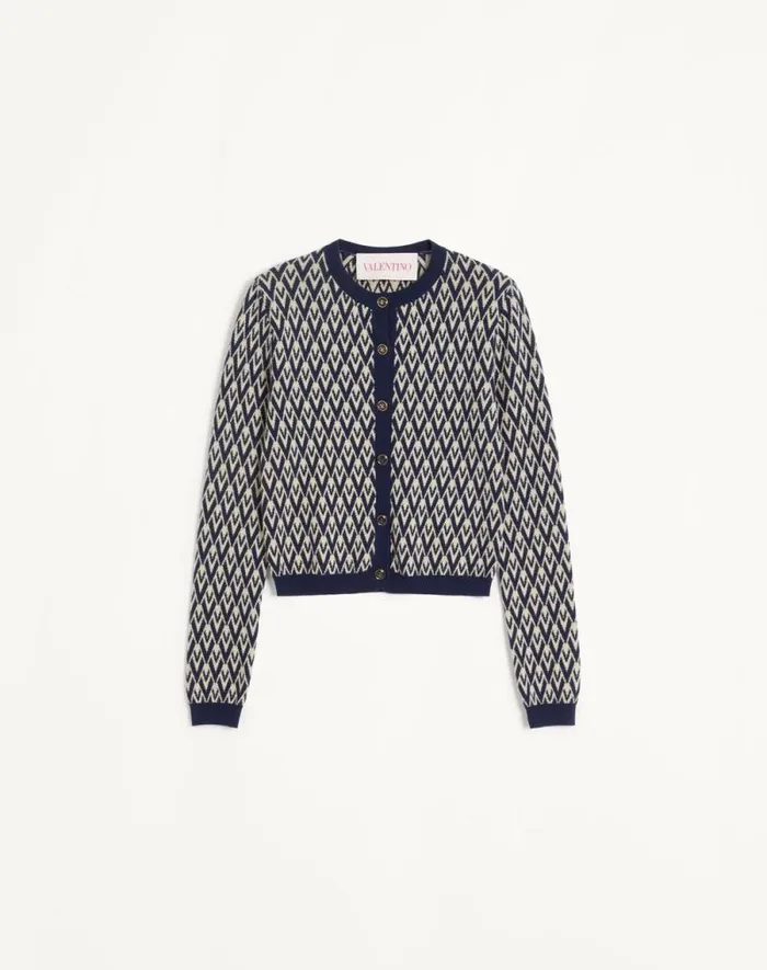 Valentino Knitwear Woman Wool Cardigan With Toute La V Jacquard Pattern For Woman In Creamnavy Creamnavy Valentino Knitwear Woman Wool Cardigan With Toute La V Jacquard Pattern For Woman In Creamnavy Creamnavy