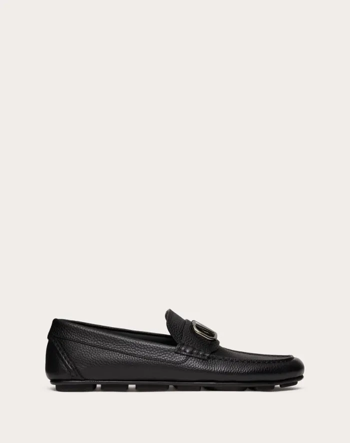 Valentino Laceups And Loafers Man Vlogo Signature Grainy Calfskin Driving Shoe For Man In Fondant Fondant Valentino Laceups And Loafers Man Vlogo Signature Grainy Calfskin Driving Shoe For Man In Fondant Fondant