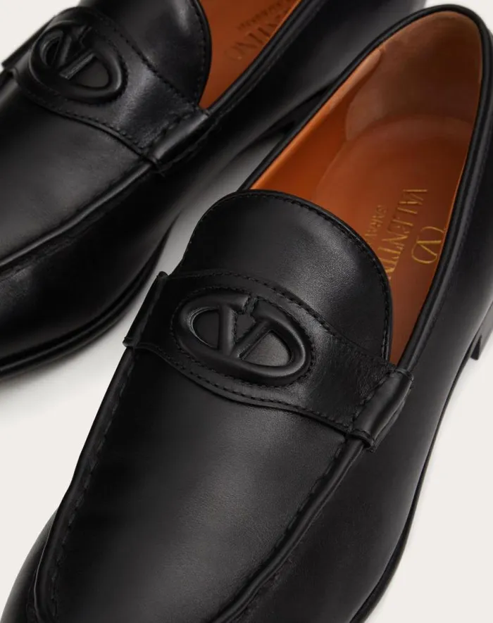 Valentino Laceups And Loafers Man Vlogo The Bold Edition Calfskin Leather Loafer For Man In Black Black