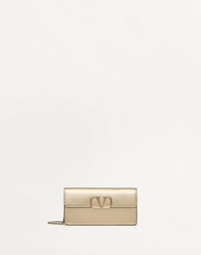Valentino Mini Bags Woman Vlogo Signature Metallic Grainy Calfskin Wallet With Chain For Woman In Platinum Platinum Valentino Mini Bags Woman Vlogo Signature Metallic Grainy Calfskin Wallet With Chain For Woman In Platinum Platinum