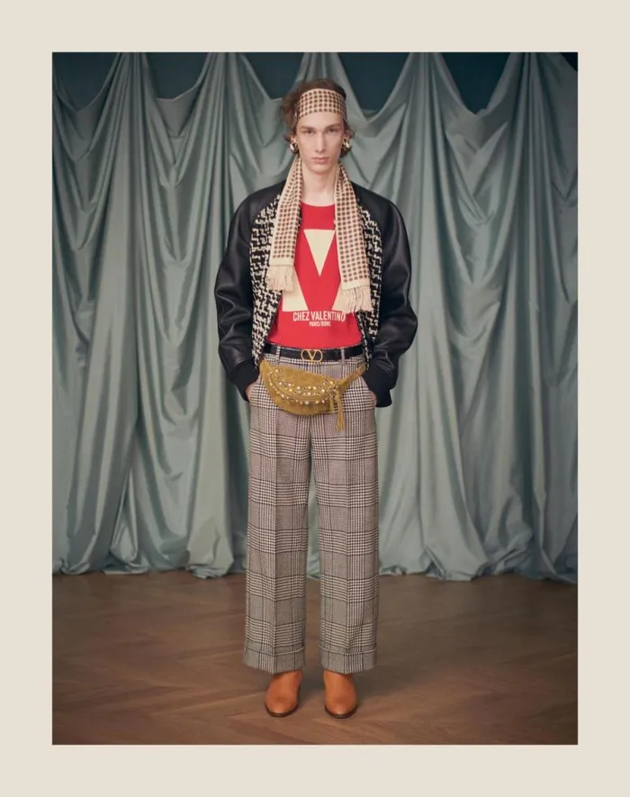 Valentino Outerwear Man Wool Tweed Bomber Jacket With Chez Valentino Patch For Man In Ivoryblack Ivoryblack Valentino Outerwear Man Wool Tweed Bomber Jacket With Chez Valentino Patch For Man In Ivoryblack Ivoryblack