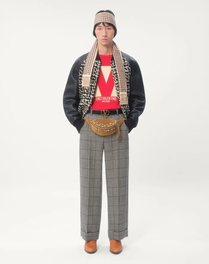 Valentino Outerwear Man Wool Tweed Bomber Jacket With Chez Valentino Patch For Man In Ivoryblack Ivoryblack Valentino Outerwear Man Wool Tweed Bomber Jacket With Chez Valentino Patch For Man In Ivoryblack Ivoryblack