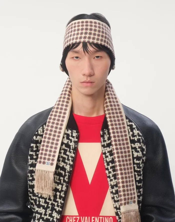 Valentino Outerwear Man Wool Tweed Bomber Jacket With Chez Valentino Patch For Man In Ivoryblack Ivoryblack Valentino Outerwear Man Wool Tweed Bomber Jacket With Chez Valentino Patch For Man In Ivoryblack Ivoryblack