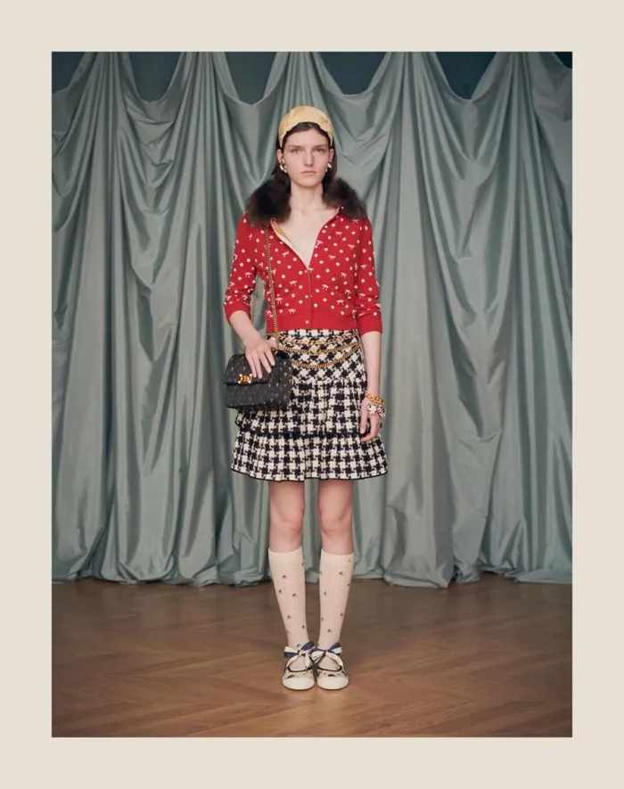 Valentino Pants And Shorts Woman Damier Light Tweed Shorts For Woman In Ivoryblack Ivoryblack Valentino Pants And Shorts Woman Damier Light Tweed Shorts For Woman In Ivoryblack Ivoryblack