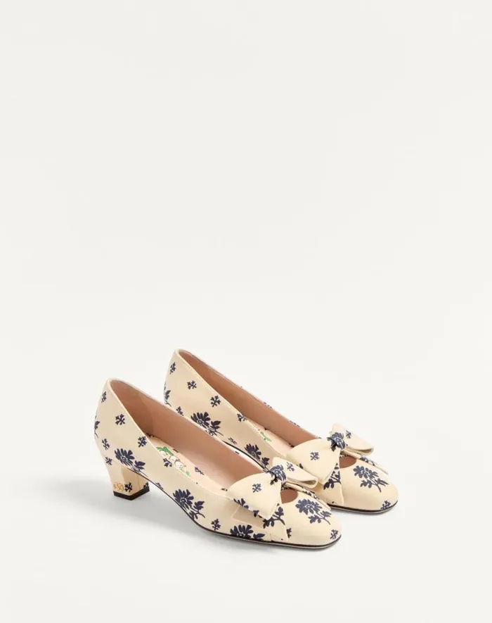 Valentino Pumps Woman Bowow Dcollet In Papier Floral Fabric 45mm For Woman In Ivoryblue Ivoryblue