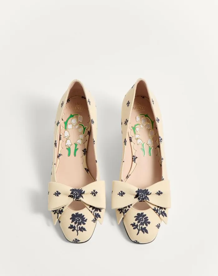 Valentino Pumps Woman Bowow Dcollet In Papier Floral Fabric 45mm For Woman In Ivoryblue Ivoryblue