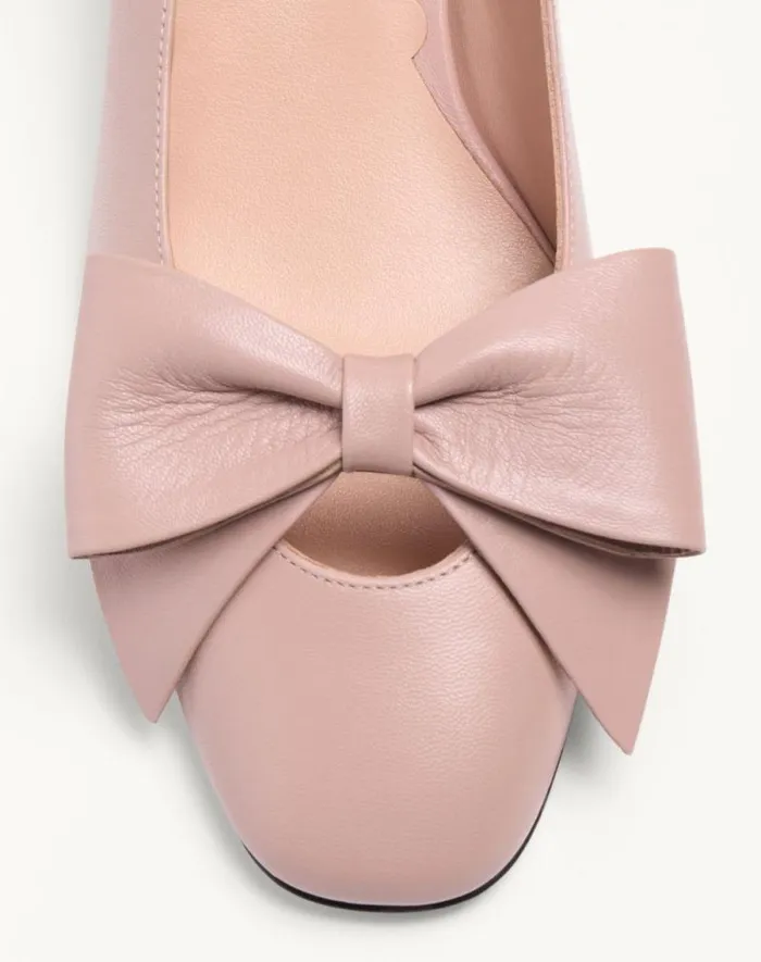 Valentino Pumps Woman Bowow Pumps In Kidskin 45mm For Woman In Ivory Ivory Valentino Pumps Woman Bowow Pumps In Kidskin 45mm For Woman In Ivory Ivory