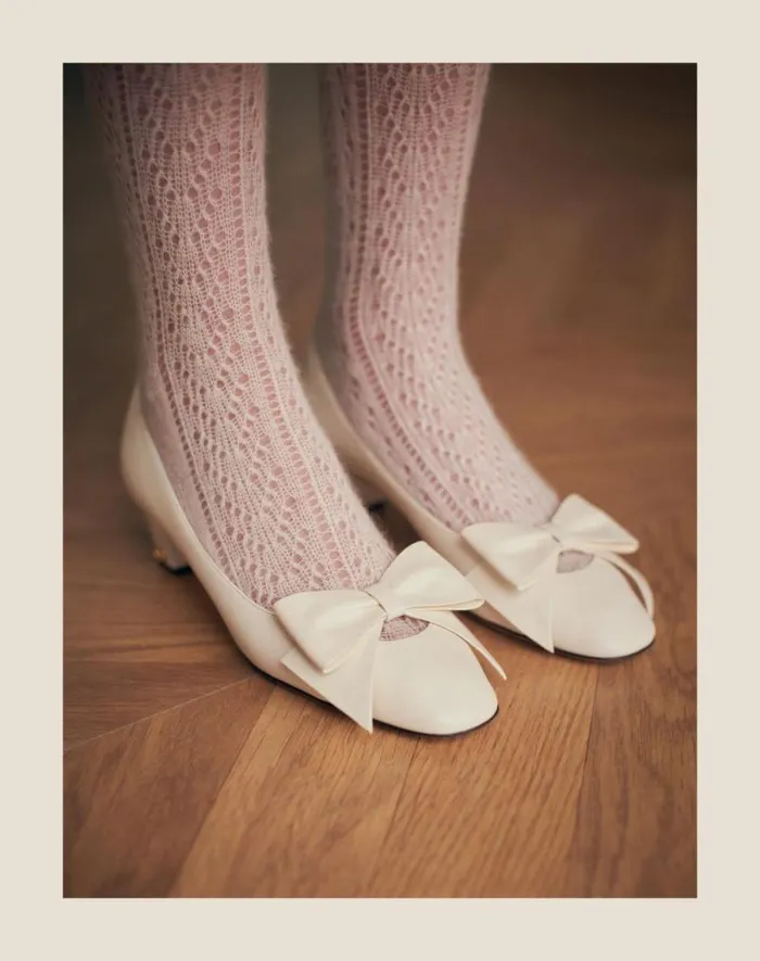 Valentino Pumps Woman Bowow Pumps In Kidskin 45mm For Woman In Ivory Ivory Valentino Pumps Woman Bowow Pumps In Kidskin 45mm For Woman In Ivory Ivory