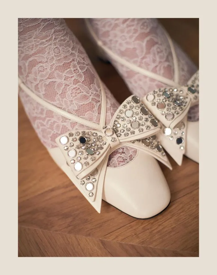Valentino Pumps Woman Bowow Slingback Pumps In Kidskin With Mirrors And Crystals 45mm For Woman In Ivorysilver Ivorysilver
