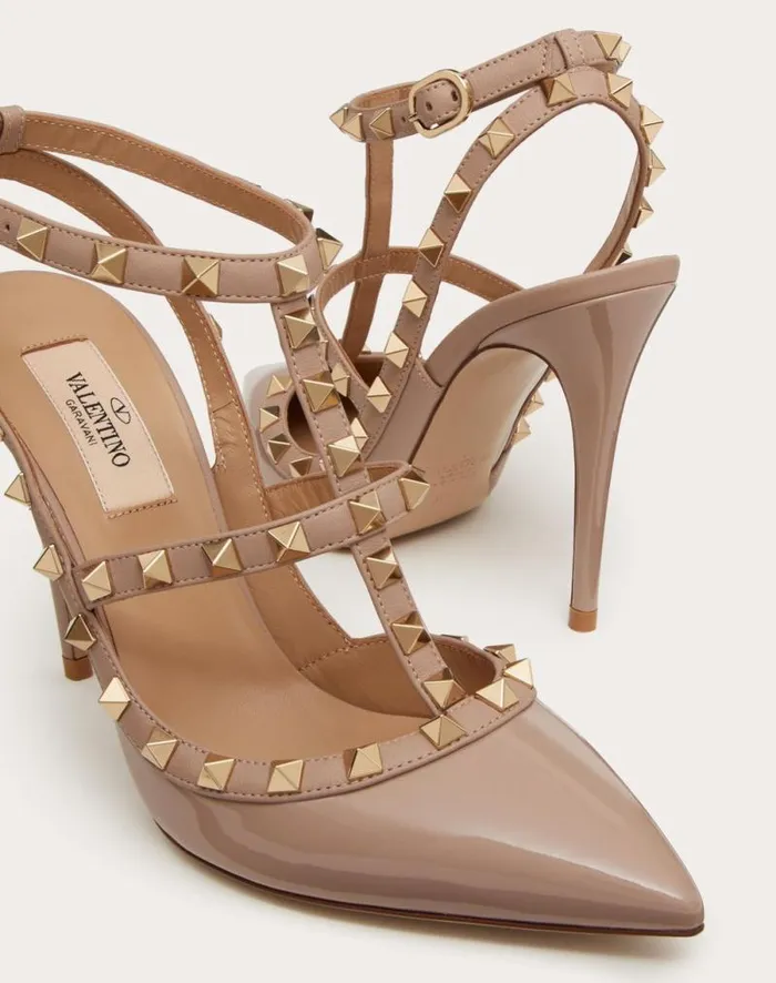 Valentino Pumps Woman Patent Rockstud Caged Pump 100mm For Woman In Poudre Poudre