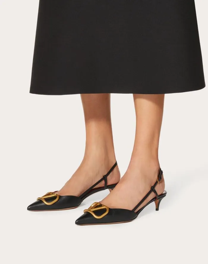 Valentino Pumps Woman Vlogo Signature Calfskin Slingback Pump 40mm 16 In For Woman In Poudre Poudre