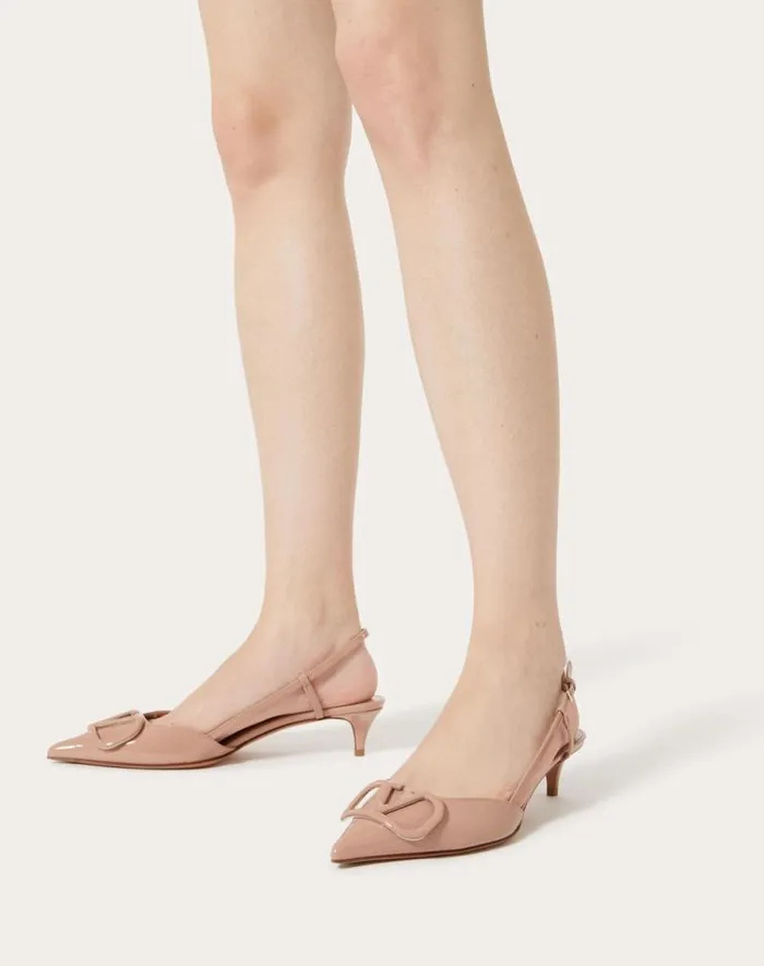 Valentino Pumps Woman Vlogo Signature Patent Leather Slingback Pump 40mm 16 In For Woman In Mauve Mauve Valentino Pumps Woman Vlogo Signature Patent Leather Slingback Pump 40mm 16 In For Woman In Mauve Mauve