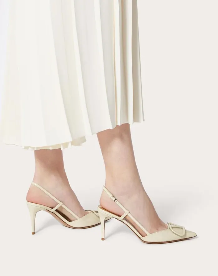 Valentino Pumps Woman Vlogo Signature Patent Leather Slingback Pump 80mm 315 In For Woman In Cobalt Cobalt
