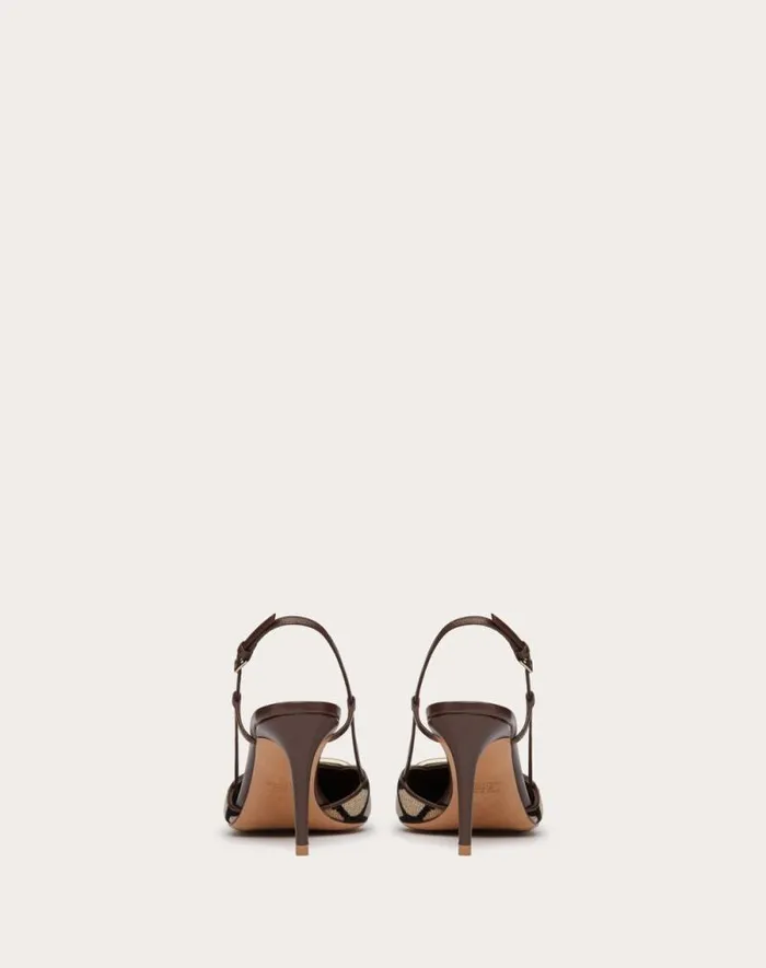 Valentino Pumps Woman Vlogo Signature Slingback Pump In Toile Iconographe 80mm For Woman In Beigeblack Beigeblack Valentino Pumps Woman Vlogo Signature Slingback Pump In Toile Iconographe 80mm For Woman In Beigeblack Beigeblack
