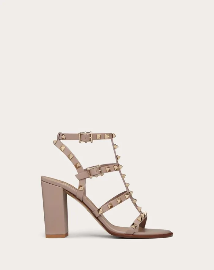 Valentino Sandals Woman Rockstud Ankle Strap Sandal 90 Mm For Woman In Poudre Poudre Valentino Sandals Woman Rockstud Ankle Strap Sandal 90 Mm For Woman In Poudre Poudre