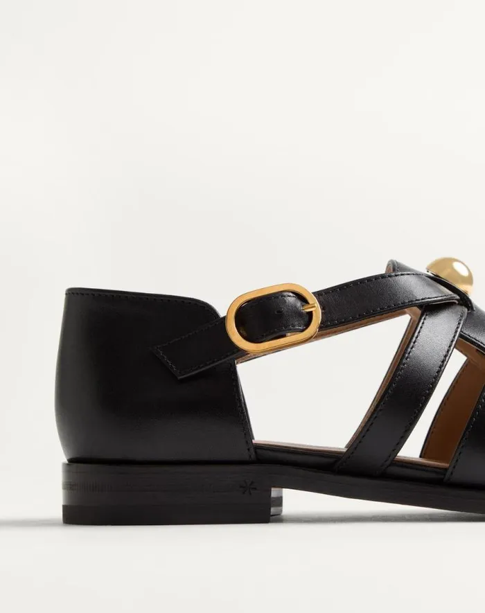 Valentino Sandals Woman Vlogo Signature Calfskin Fisherman Sandal 20mm For Woman In Black Black Valentino Sandals Woman Vlogo Signature Calfskin Fisherman Sandal 20mm For Woman In Black Black