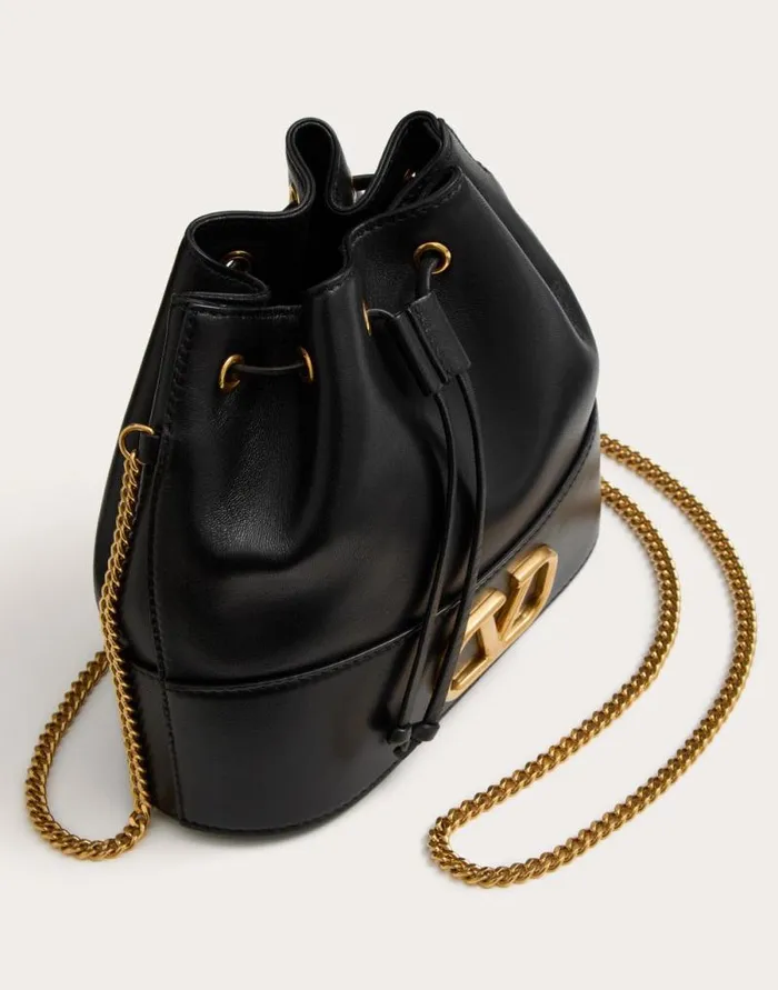 Valentino Shoulder Bags Woman Mini Bucket Bag In Nappa With Vlogo Signature Chain For Woman In Light Ivory Light Ivory Valentino Shoulder Bags Woman Mini Bucket Bag In Nappa With Vlogo Signature Chain For Woman In Light Ivory Light Ivory