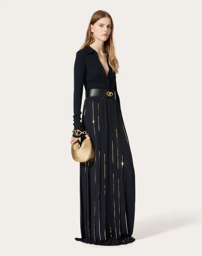 Valentino Shoulder Bags Woman Mini Vlogo Moon Hobo Bag In Metalliceffect Nappa Leather With Chain For Woman In Gold Gold Valentino Shoulder Bags Woman Mini Vlogo Moon Hobo Bag In Metalliceffect Nappa Leather With Chain For Woman In Gold Gold