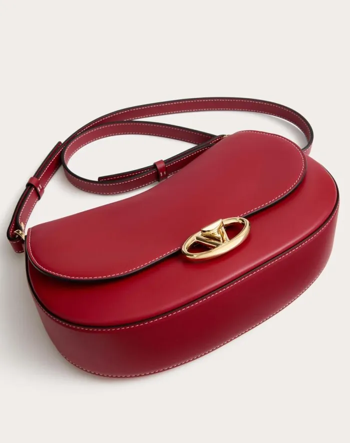 Valentino Shoulder Bags Woman Small Valentino Garavani Ohval Shoulder Bag In Nappa Calfskin For Woman In Ivory Ivory Valentino Shoulder Bags Woman Small Valentino Garavani Ohval Shoulder Bag In Nappa Calfskin For Woman In Ivory Ivory
