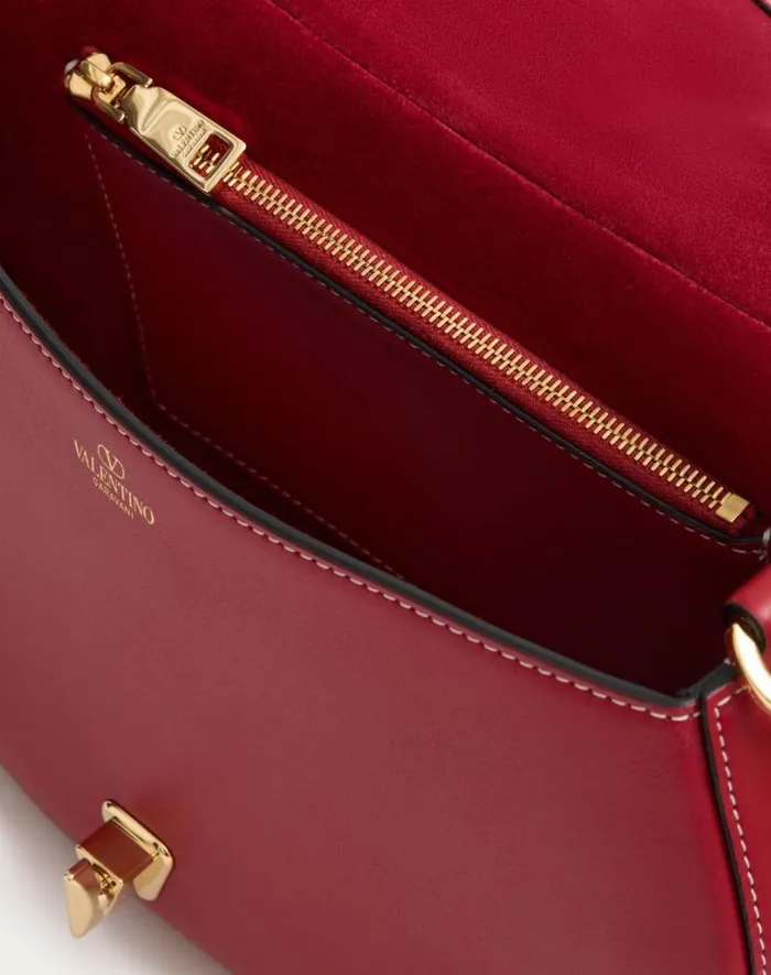 Valentino Shoulder Bags Woman Small Valentino Garavani Ohval Shoulder Bag In Nappa Calfskin For Woman In Ivory Ivory Valentino Shoulder Bags Woman Small Valentino Garavani Ohval Shoulder Bag In Nappa Calfskin For Woman In Ivory Ivory