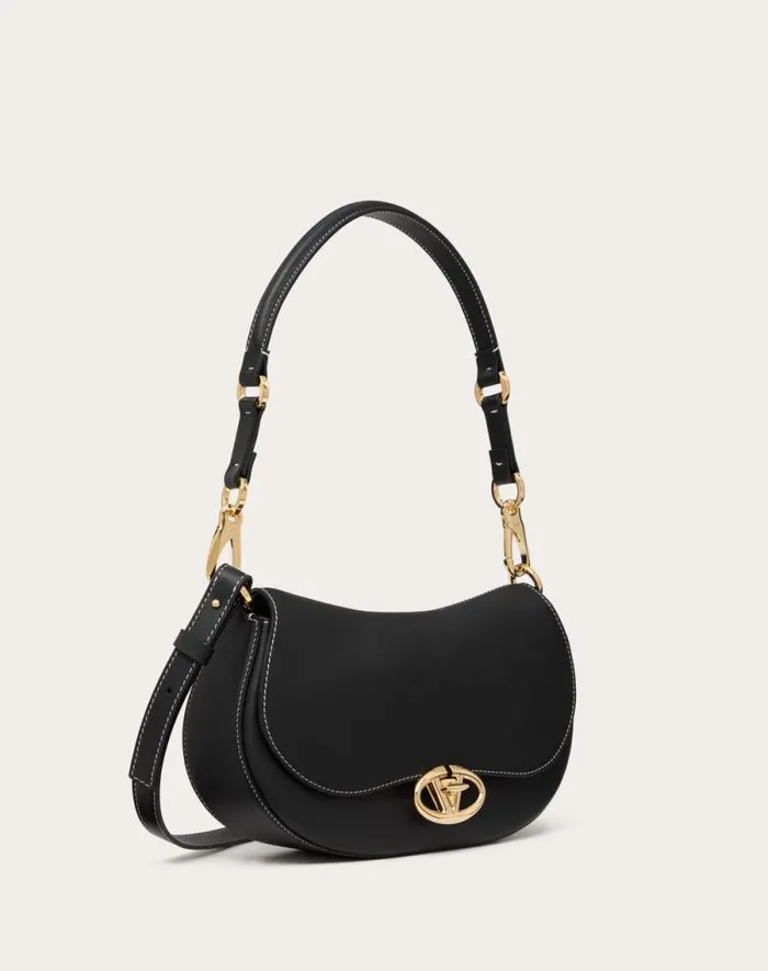 Valentino Shoulder Bags Woman Small Valentino Garavani Ohval Shoulder Bag In Nappa Calfskin For Woman In Ivory Ivory Valentino Shoulder Bags Woman Small Valentino Garavani Ohval Shoulder Bag In Nappa Calfskin For Woman In Ivory Ivory