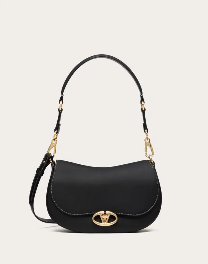 Valentino Shoulder Bags Woman Small Valentino Garavani Ohval Shoulder Bag In Nappa Calfskin For Woman In Rosso Valentino Rosso Valentino Valentino Shoulder Bags Woman Small Valentino Garavani Ohval Shoulder Bag In Nappa Calfskin For Woman In Rosso Valentino Rosso Valentino