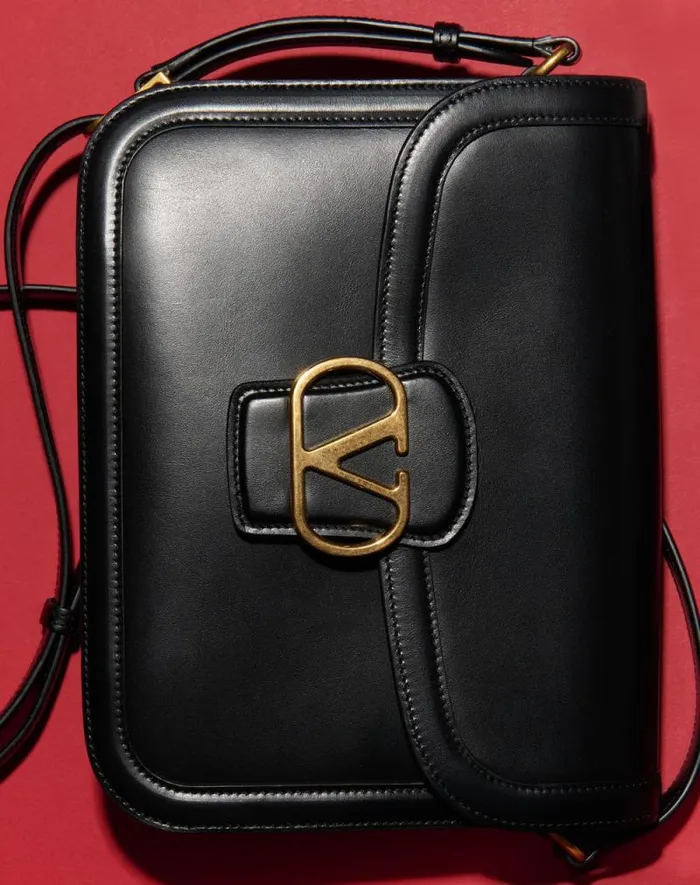 Valentino Shoulder Bags Woman Valentino Garavani 9to5 Smooth Calfskin Shoulder Bag For Woman In Black Black Valentino Shoulder Bags Woman Valentino Garavani 9to5 Smooth Calfskin Shoulder Bag For Woman In Black Black