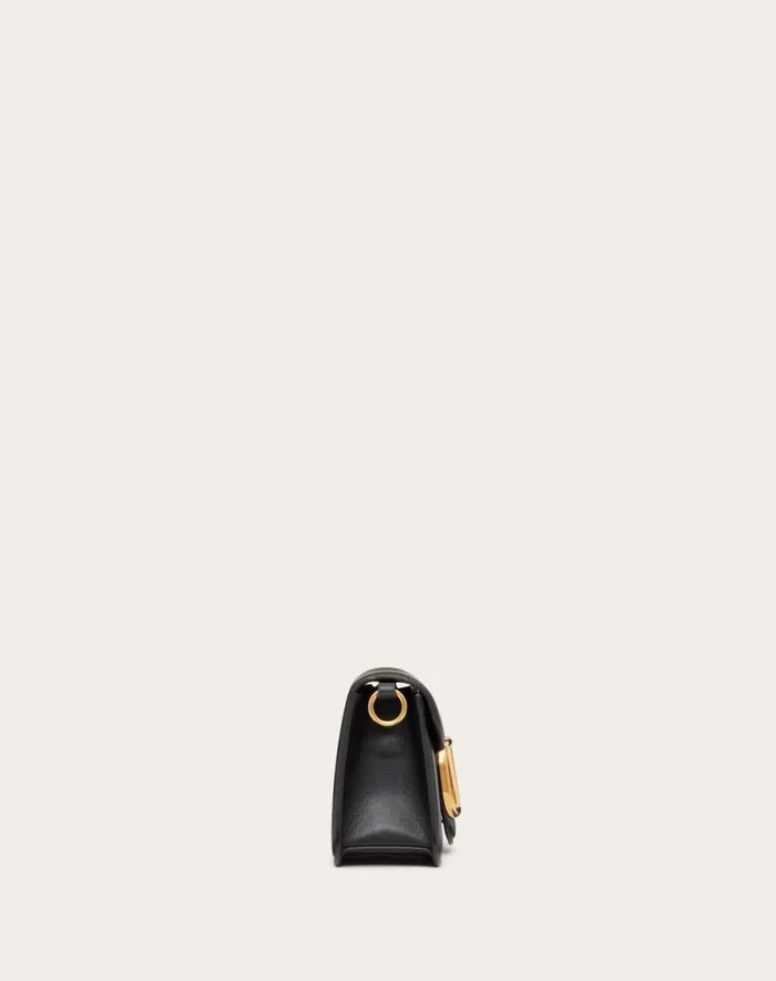 Valentino Shoulder Bags Woman Valentino Garavani Loc Calfskin Shoulder Bag For Woman In Black Black Valentino Shoulder Bags Woman Valentino Garavani Loc Calfskin Shoulder Bag For Woman In Black Black