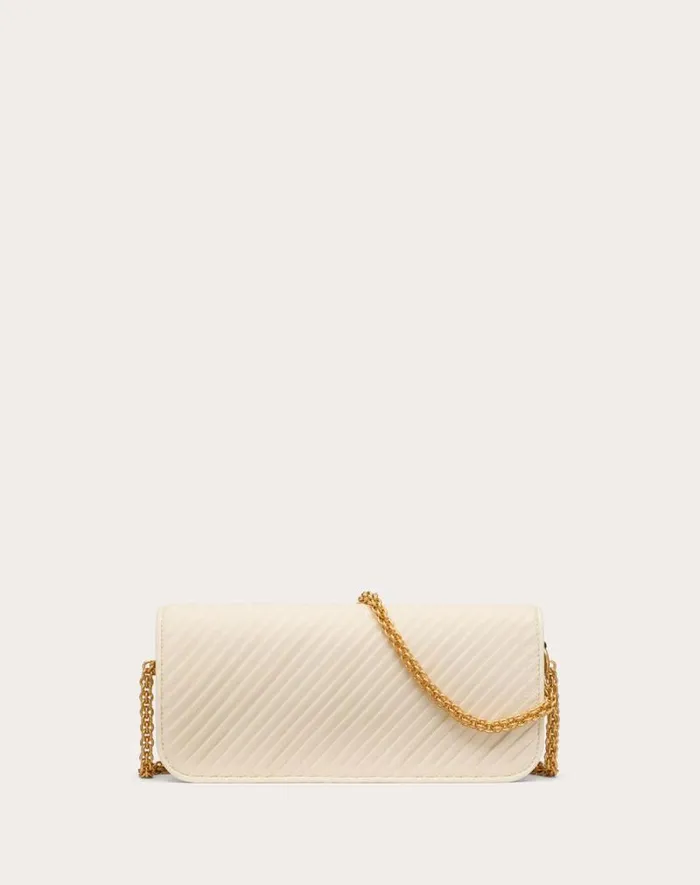 Valentino Shoulder Bags Woman Valentino Garavani Loc Shoulder Bag In Pleated Nappa For Woman In Ivory Ivory Valentino Shoulder Bags Woman Valentino Garavani Loc Shoulder Bag In Pleated Nappa For Woman In Ivory Ivory