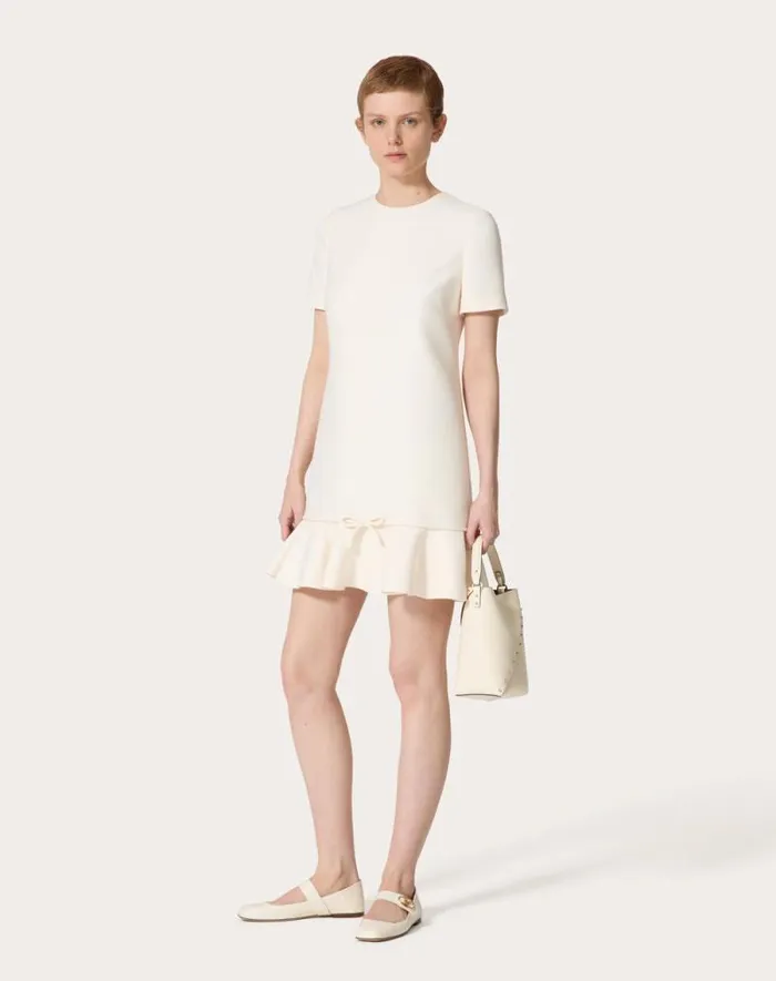 Valentino Shoulder Bags Woman Valentino Garavani Valentino Garavani Rockstud Wispy Calfskin Bucket Bag For Woman In Rosso Valentino Rosso Valentino Valentino Shoulder Bags Woman Valentino Garavani Valentino Garavani Rockstud Wispy Calfskin Bucket Bag For Woman In Rosso Valentino Rosso Valentino